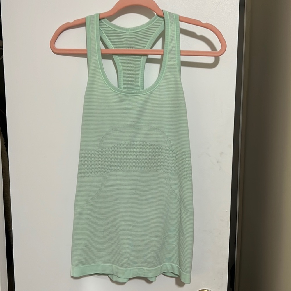GUC Lululemon swiftly tank size 8 in green